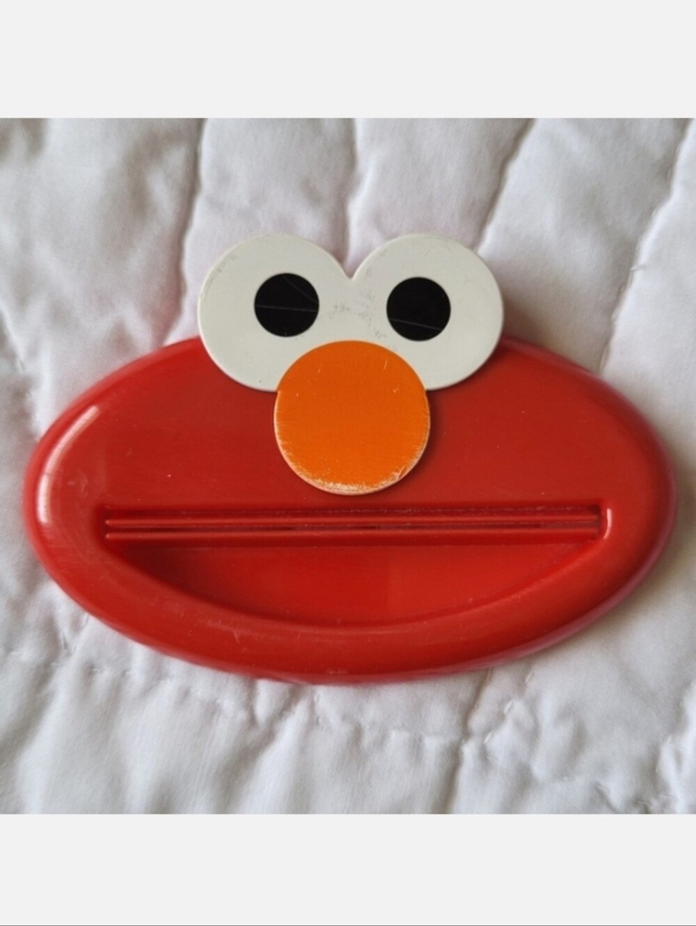 3/$15 🌸 Squeez It Sesame Street Elmo Toothpaste Squeezer